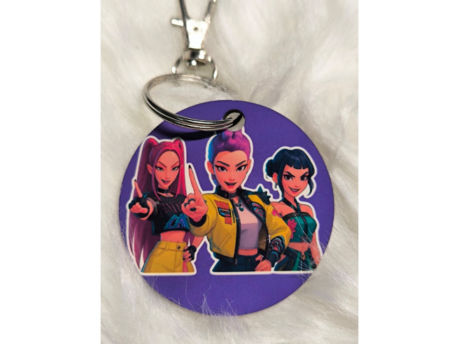 Llavero K-Pop Huntrix personalizado con nombre